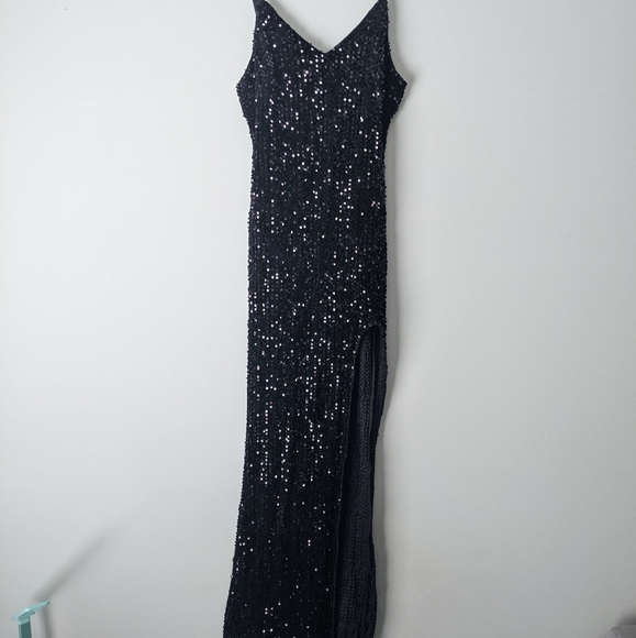 High split sequin dress - Picture 4 of 6